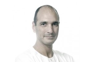 Dr./Dra. Allan Smelt