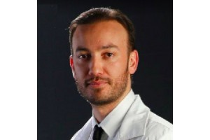 Dr./Dra. MANUEL MARTIN TOLEDO